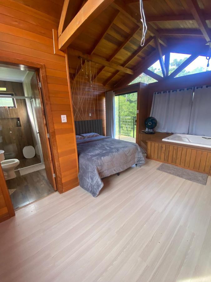 Chale Guest House Урубиси Екстериор снимка